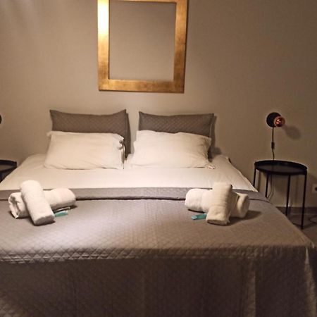 Thess Rooms Agion Panton 12 塞萨洛尼基 外观 照片